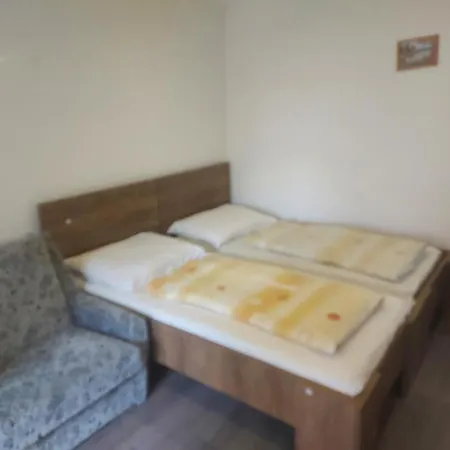 Bed & Breakfast Hullam Panzio