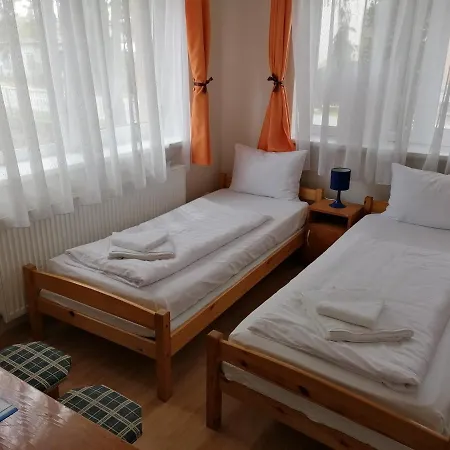 Hullám *
